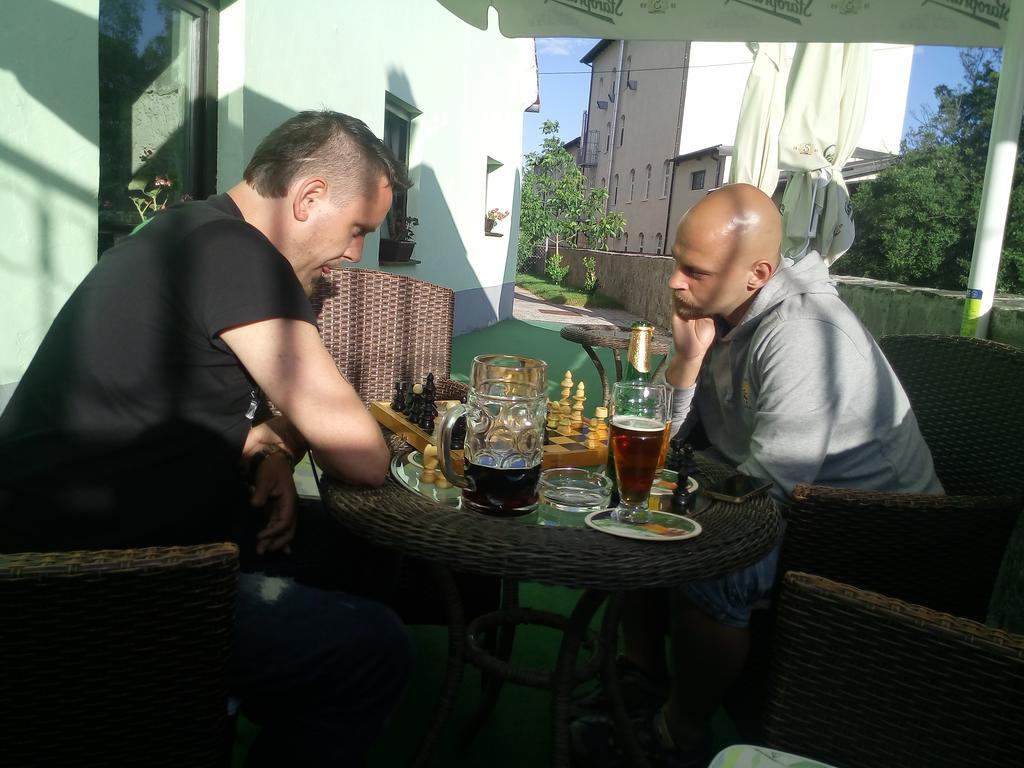 Guesthouse Veles Словенска-Бістріца Екстер'єр фото